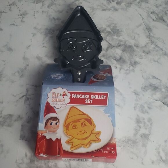 NEW Elf on the Shelf Pancake Skillet - Picture 1 of 6